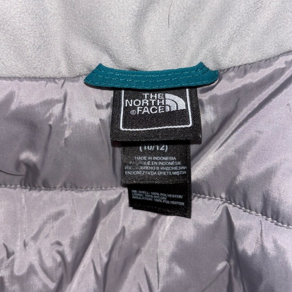 North face size 10/12 kids jacket - Picture 3 of 7